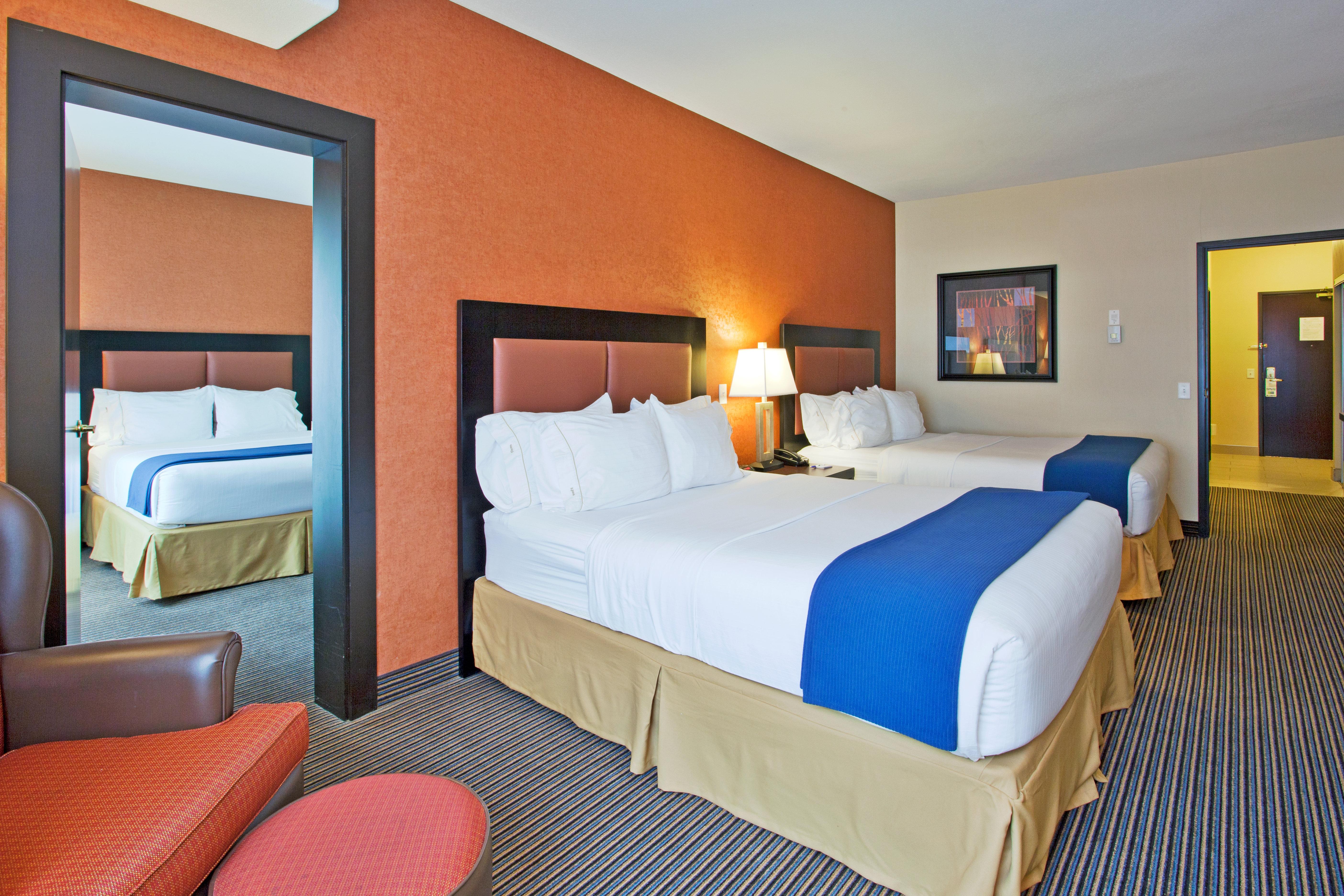 Holiday Inn Express Airport Calgary By Ihg Exteriér fotografie
